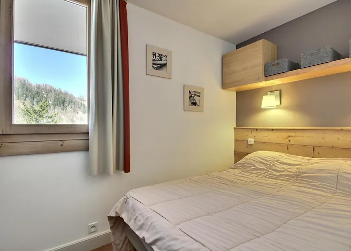 2 Pieces Pour 4 Pers, Balcon Sud, Plagne 1800 - Fr-1-455-281 *